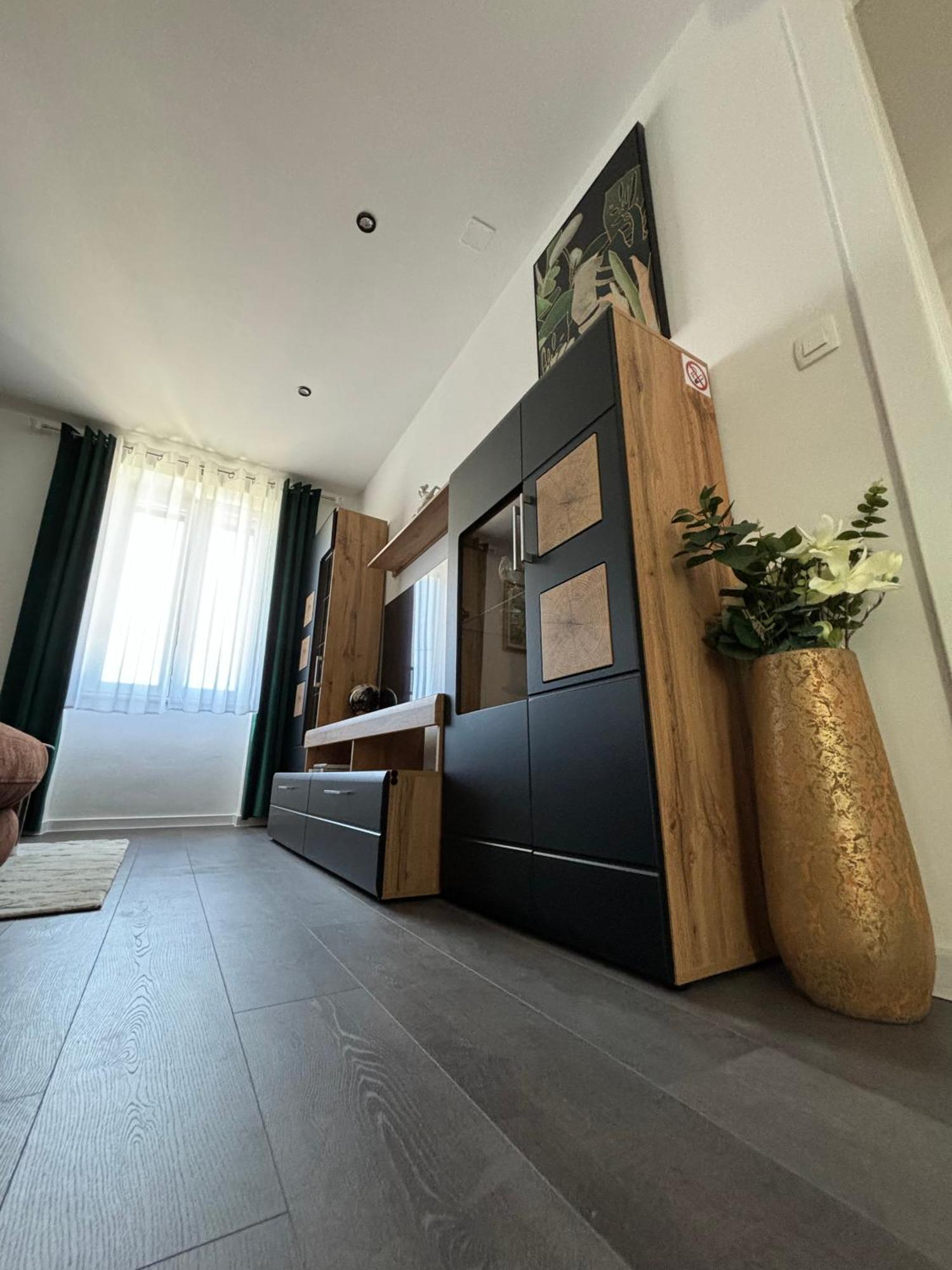 Centar 103 Apartment Σίμπενικ Εξωτερικό φωτογραφία